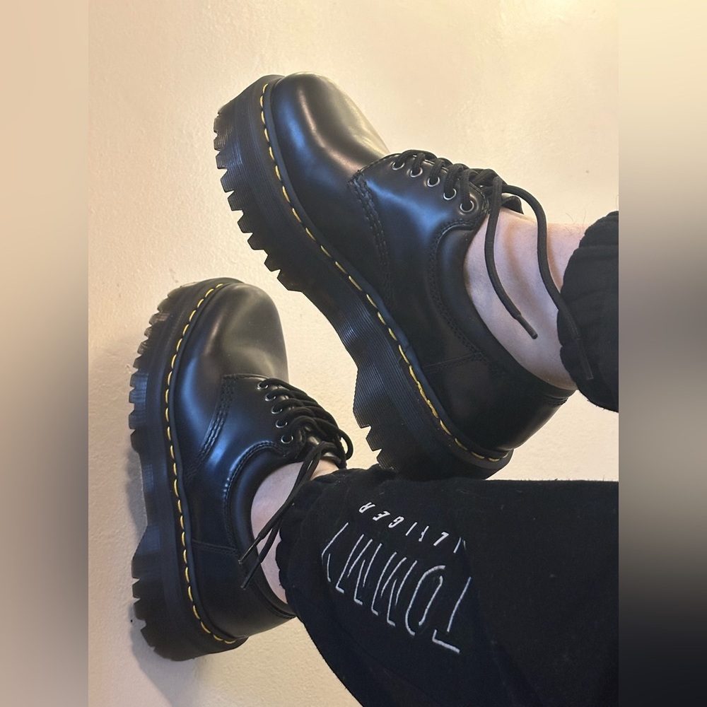 Dr.Martens 8053 Leather Platform Casual Shoes